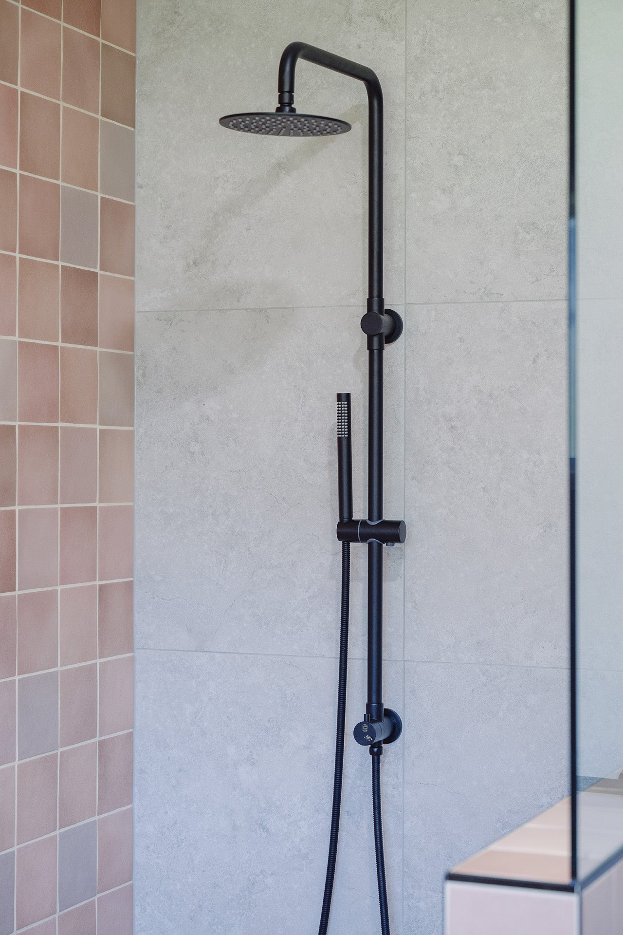 Bargara Shower Rail Set - Matte Black