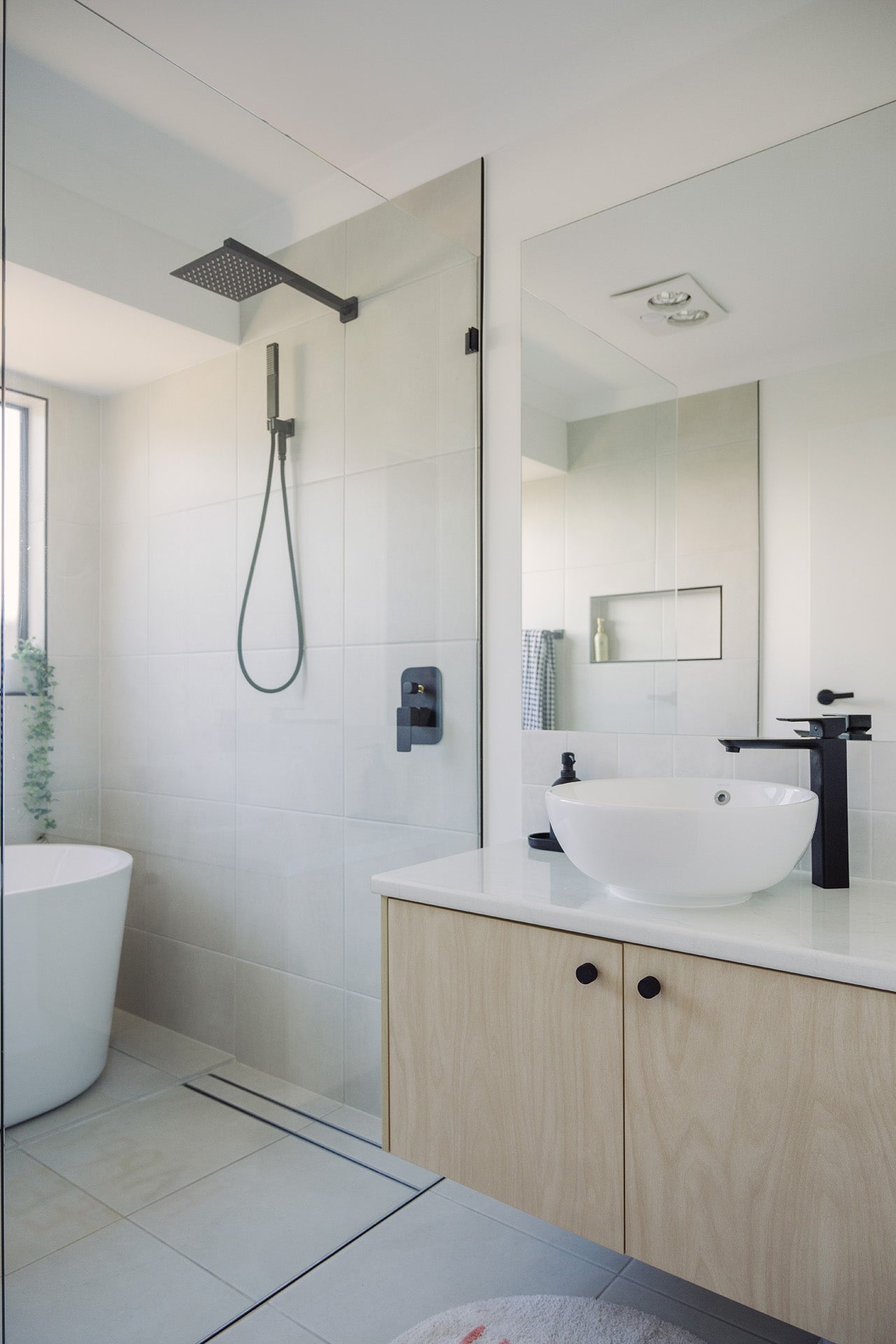 Airlie Hand Shower Set - Matte Black