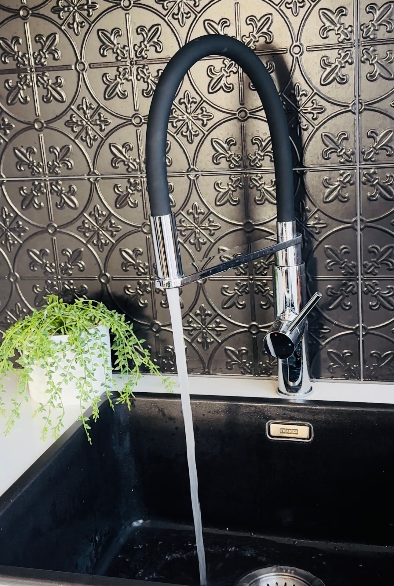 Yamba Kitchen Mixer